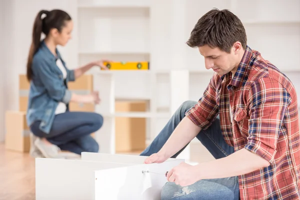 depositphotos_74496267-stock-photo-furniture-installation Mobilya Montaj Ustası